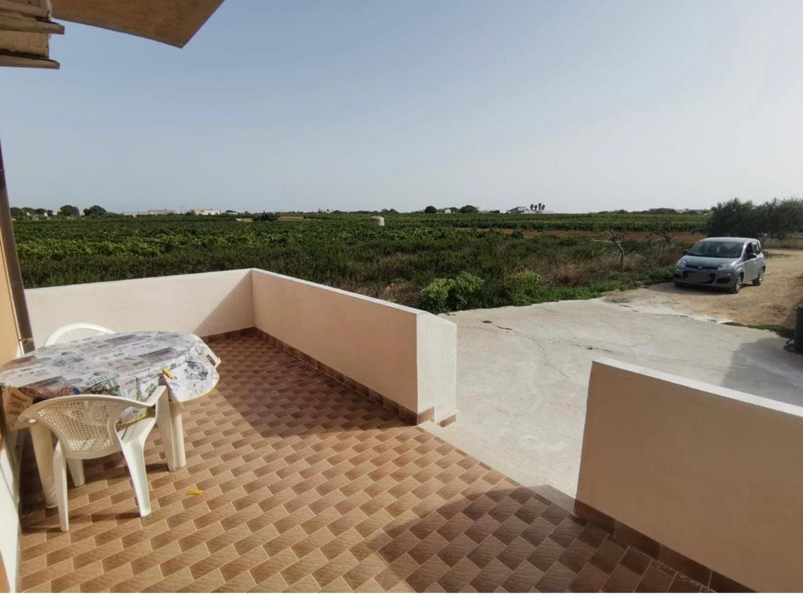 Casa Vacanze - Da Peppina Petrosino Esterno foto