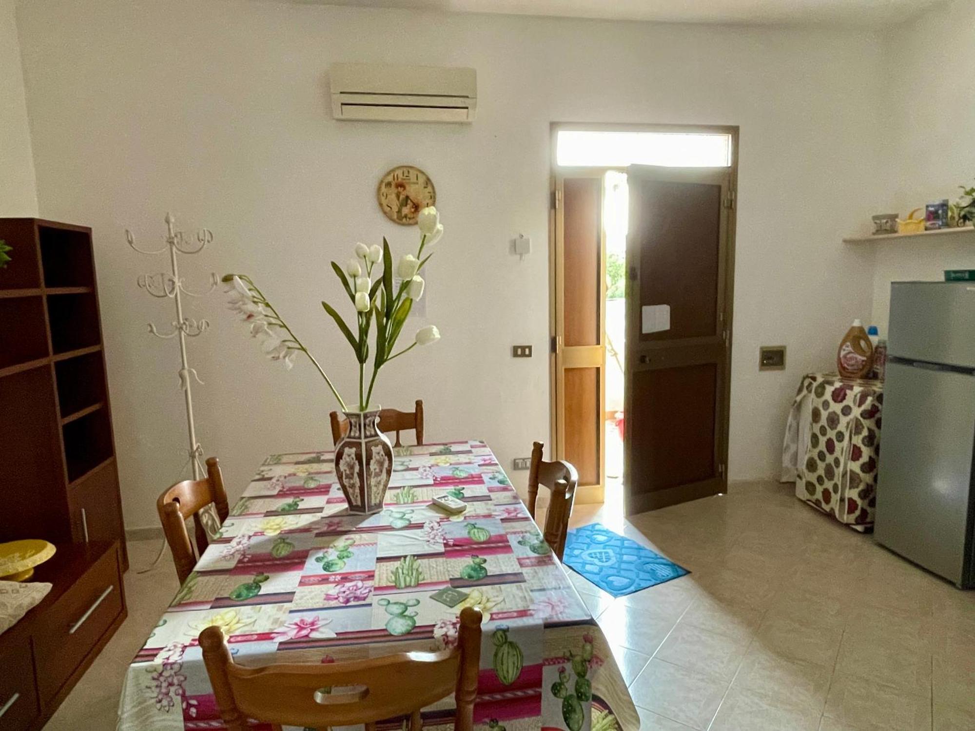 Casa Vacanze - Da Peppina Petrosino Esterno foto
